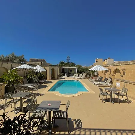 Il-gardjola Bed & Breakfast Għarb
