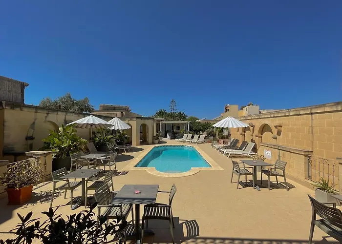 Il-gardjola Bed and Breakfast Għarb